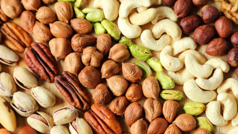 Sağlıklı Diş ve Diş Etleri İçin Tüketilmesi Gereken Gıdalar